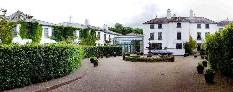 Barberstown Castle Hotel Straffan Eksteriør billede