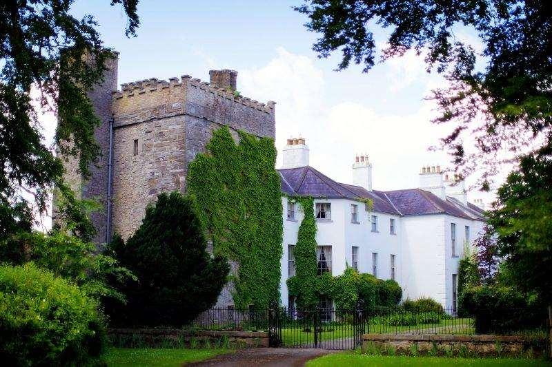 Barberstown Castle Hotel Straffan Eksteriør billede