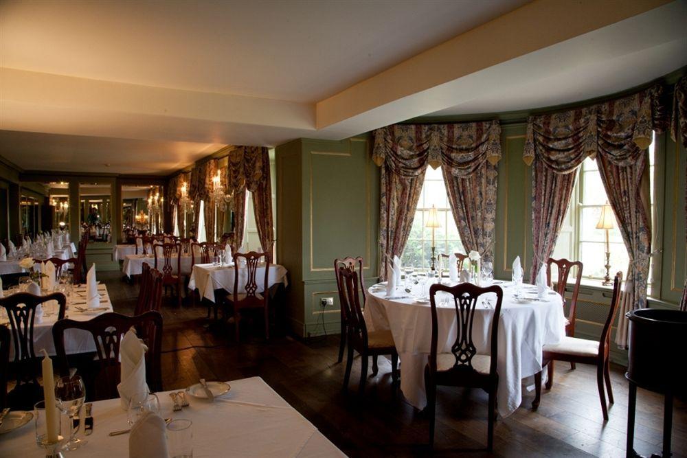 Barberstown Castle Hotel Straffan Eksteriør billede