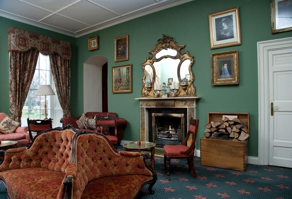 Barberstown Castle Hotel Straffan Eksteriør billede